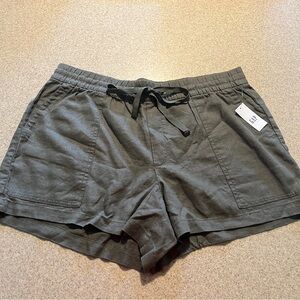 Gap Shorts | Size Large | Green | New